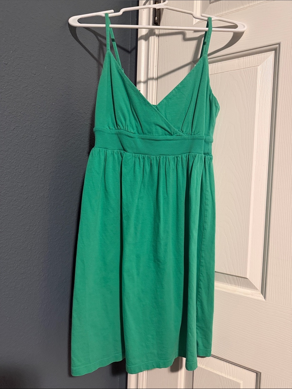 Old Navy Emerald Green V-Neck Spaghetti Strap Mini Dress